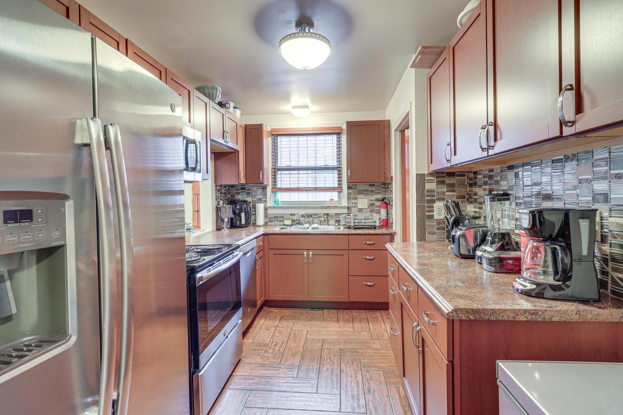 Family-Friendly Detroit Home 12 Mi To Downtown! エクステリア 写真